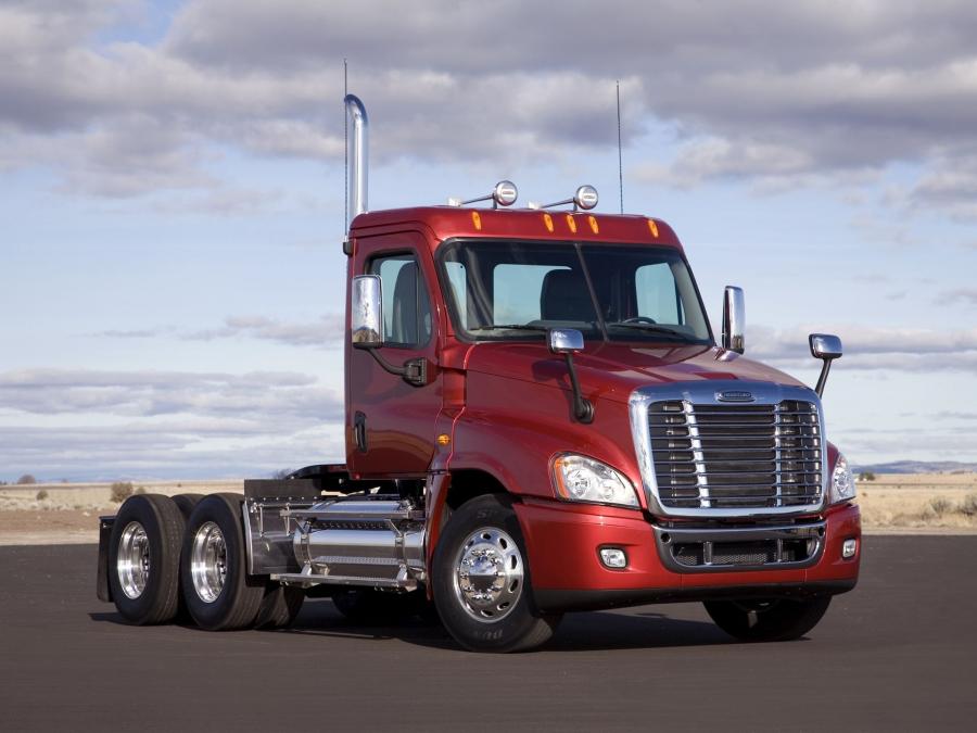  Freightliner Cascadia Day Cab 2007 года  (фото 2 из 7)